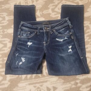Silver Suki Capri Distressed Dark Blue Women’s Jeans